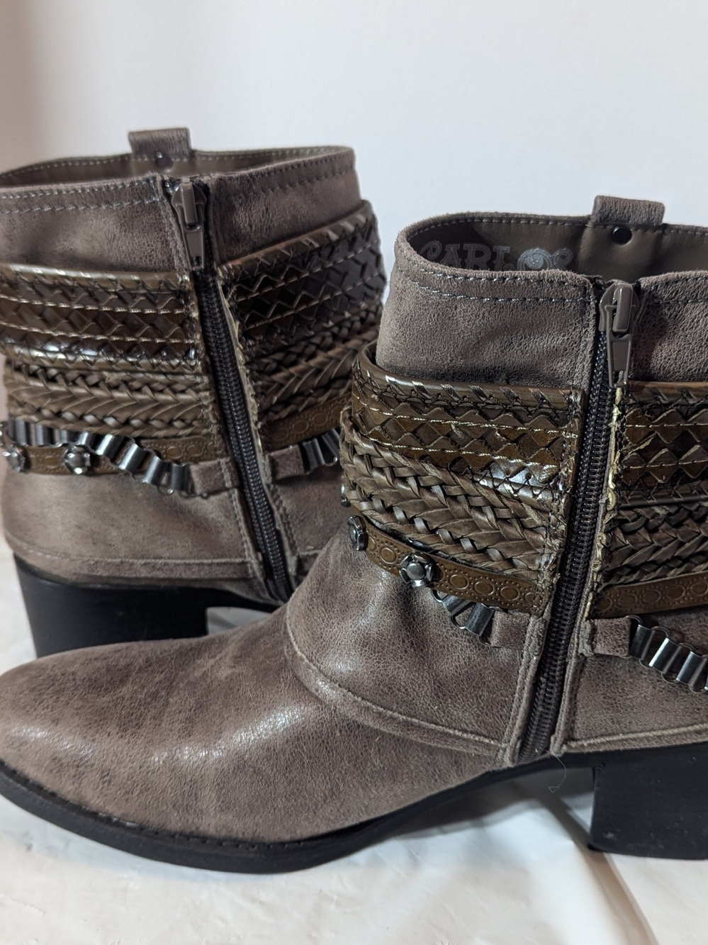 CARLOS Santana Taupe Ankle Boots with Braided Strap Detail Women's Size 9.5M